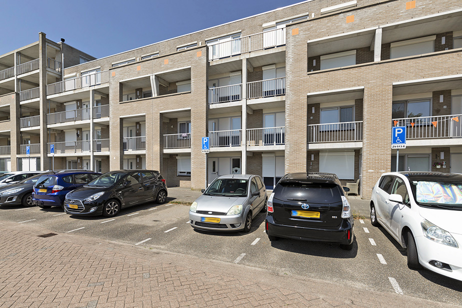 Appartement te huur: Houtwolplantsoen 100, Slotjes-West Oosterhout Nb