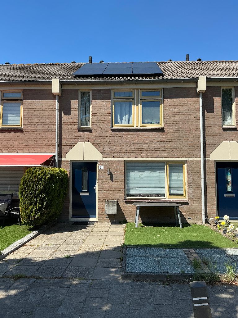 Terraced house for rent: Damastberg 21, Tolberg-Oost Roosendaal