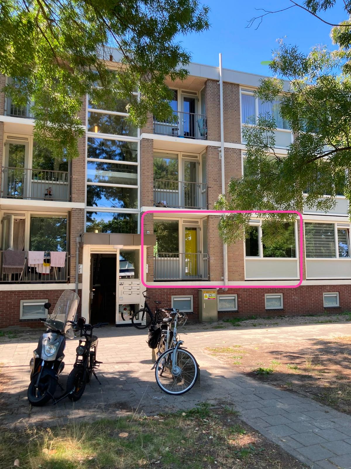 Appartement te huur: Eikenlaan 6, Keijenburg Roosendaal