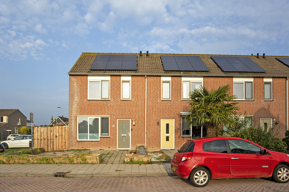 Terraced house for rent: Griendwerkerstraat 54, Nieuwland Lage Zwaluwe