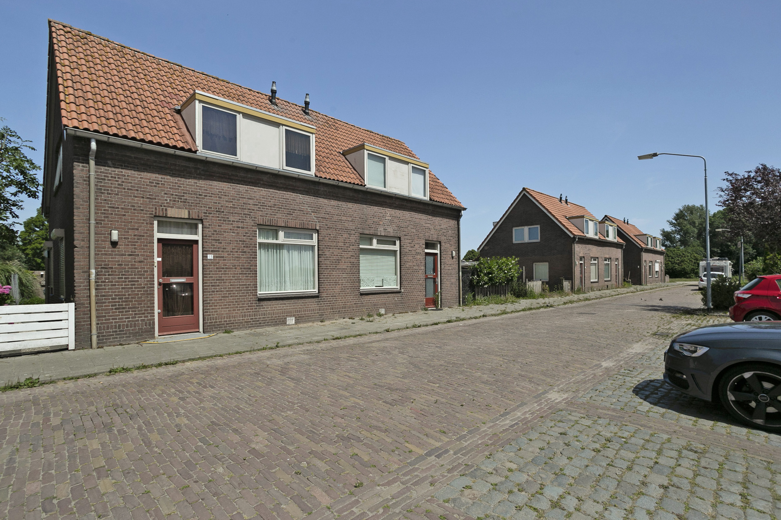 Sint Josephstraat 15, 4762 AA Zevenbergen, Nederland