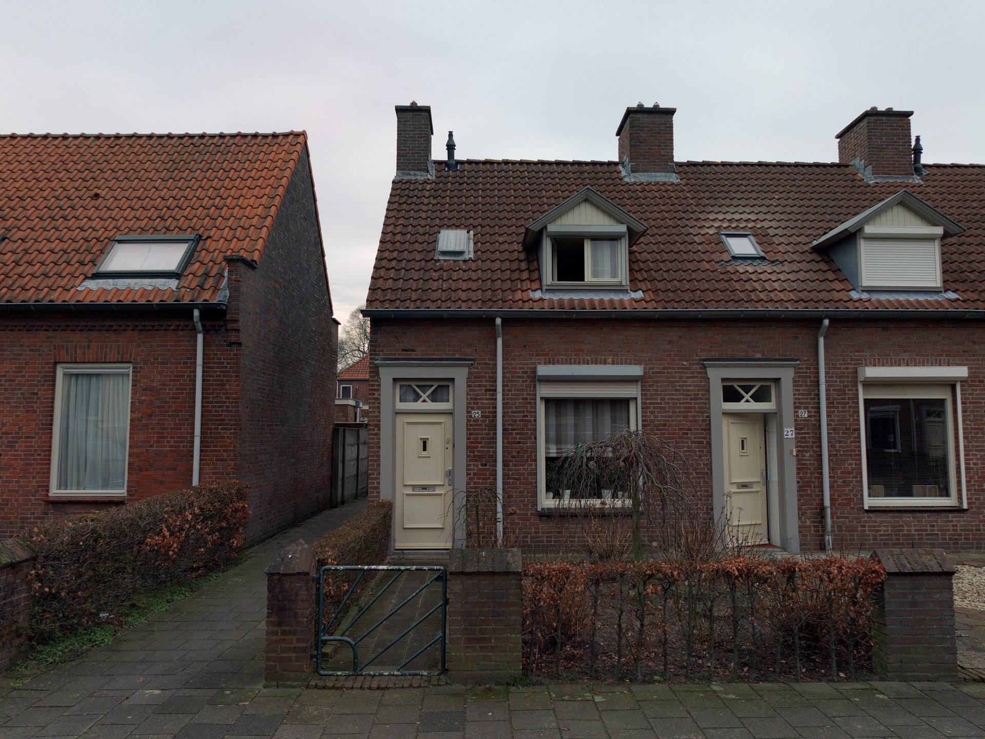 Dokter Heijptstraat 25