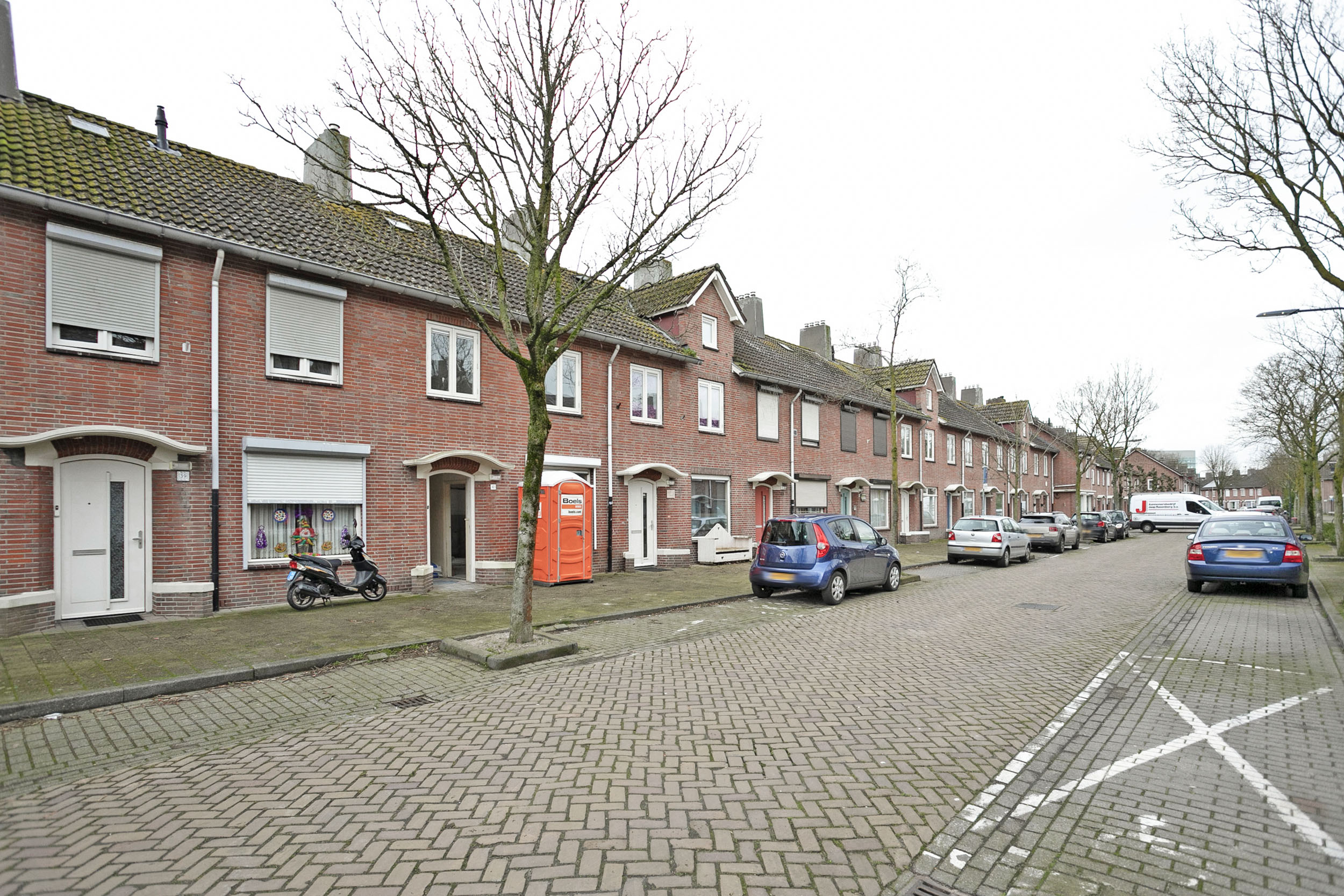 Ahornstraat 43, 4814 LG Breda, Nederland