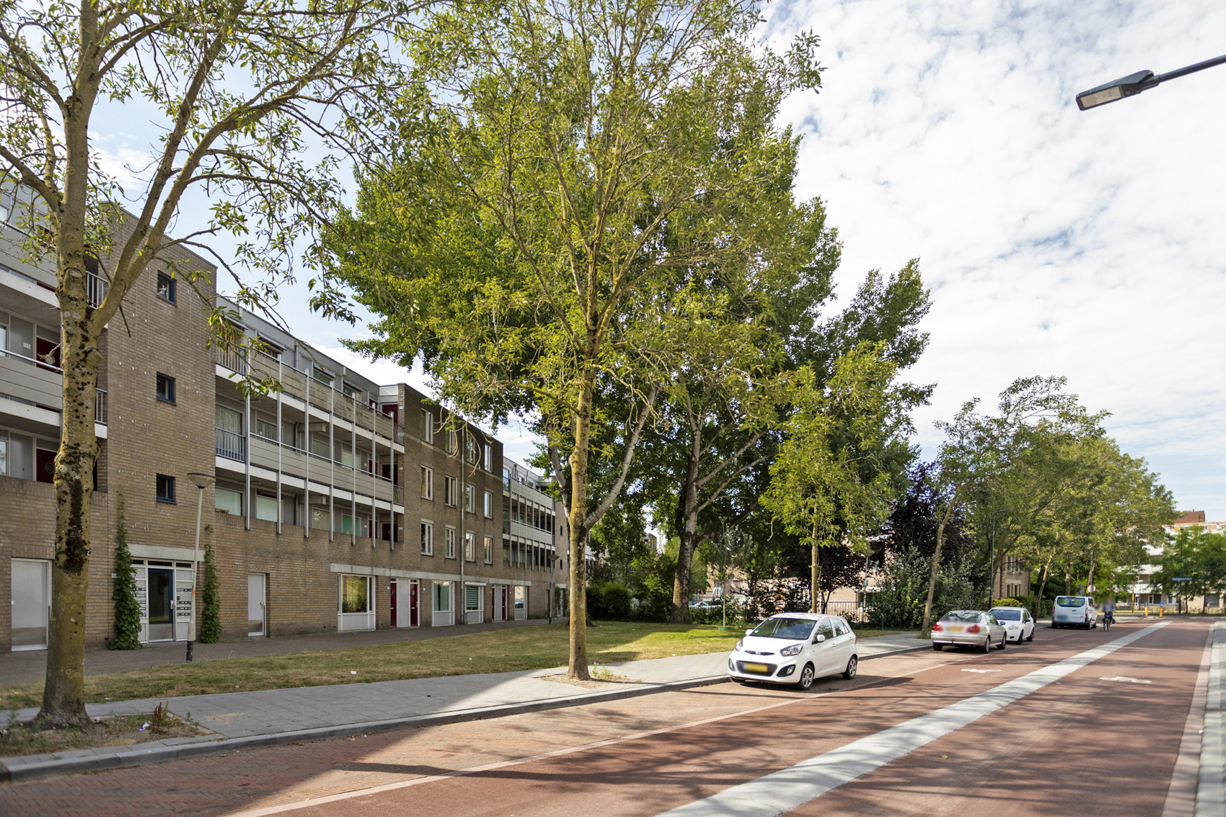 Adriaan van Bergenstraat 105