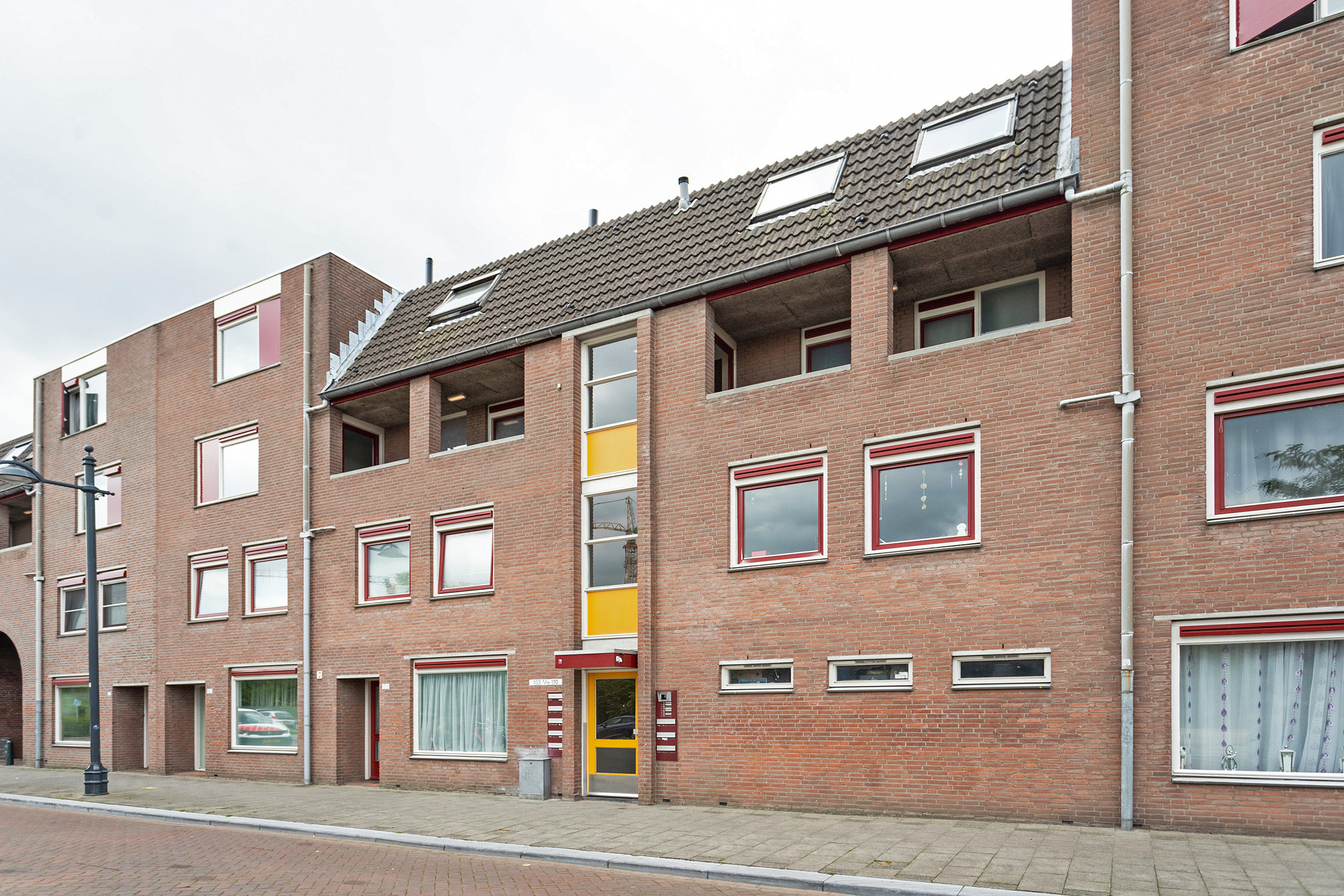 Spoorstraat 105, 4811 BH Breda, Nederland