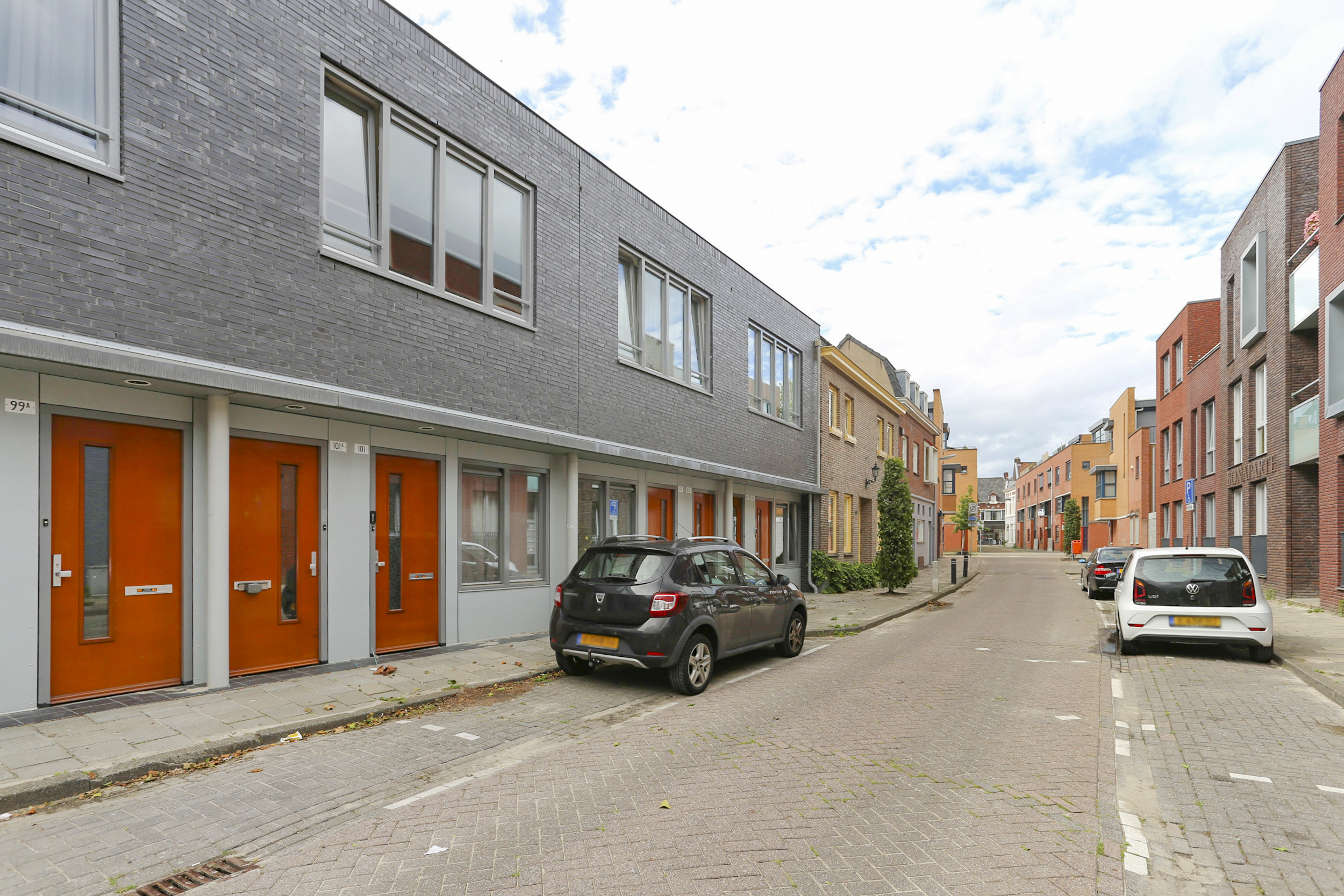 Damstraat 101A