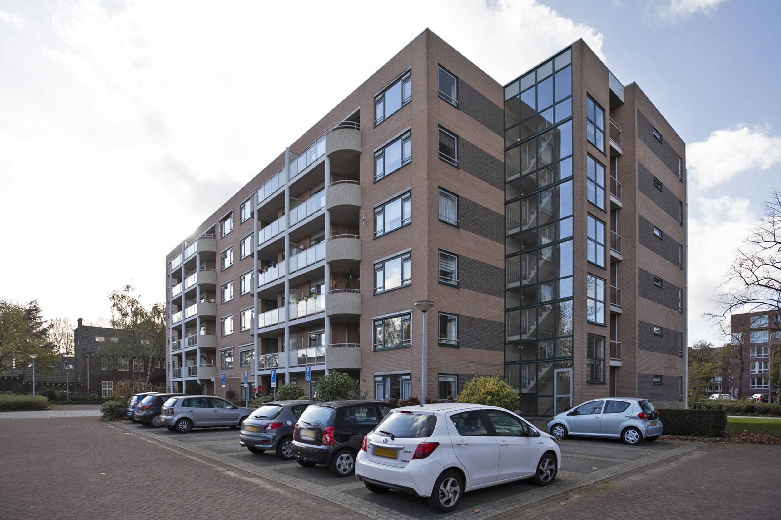 Pastoor Dekkersstraat 76