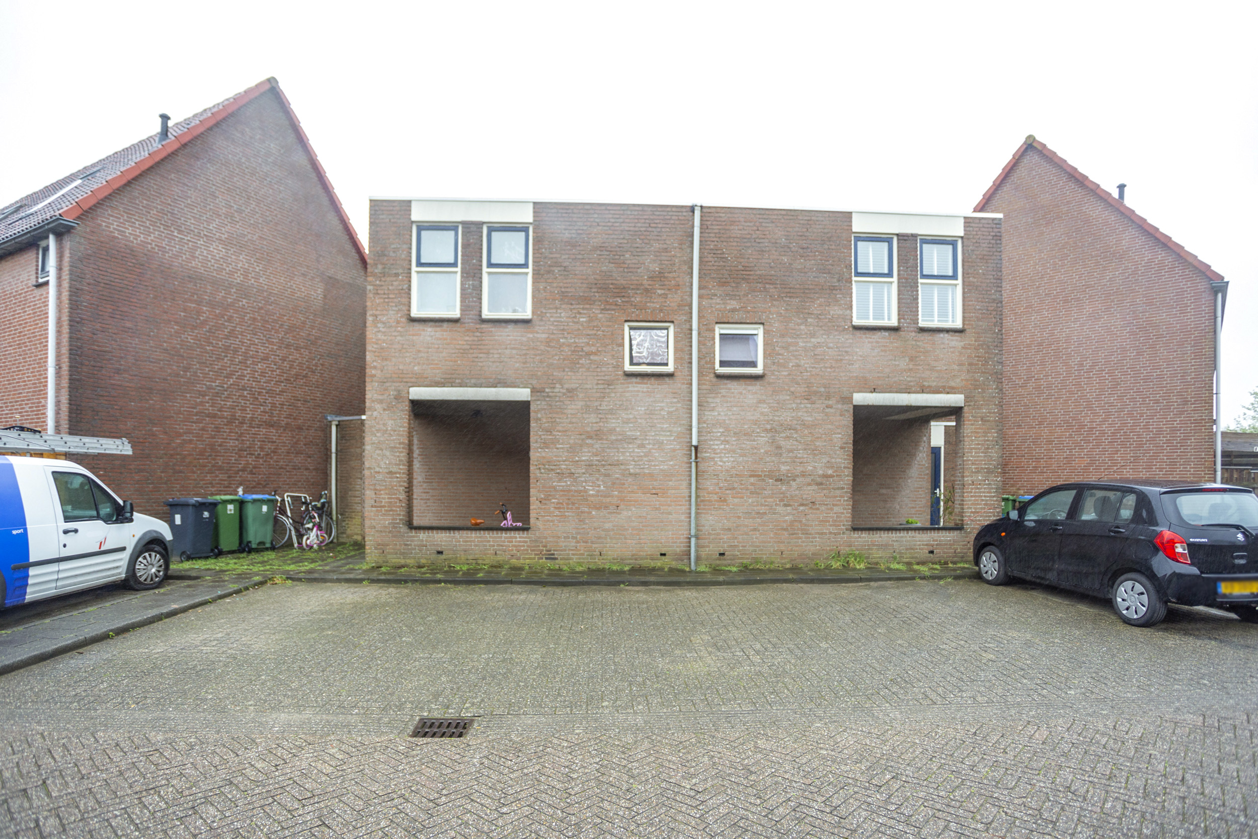 Tussenwoning te huur: Zuiderbeemd 17A, Beemdenbuurt Oosterhout Nb