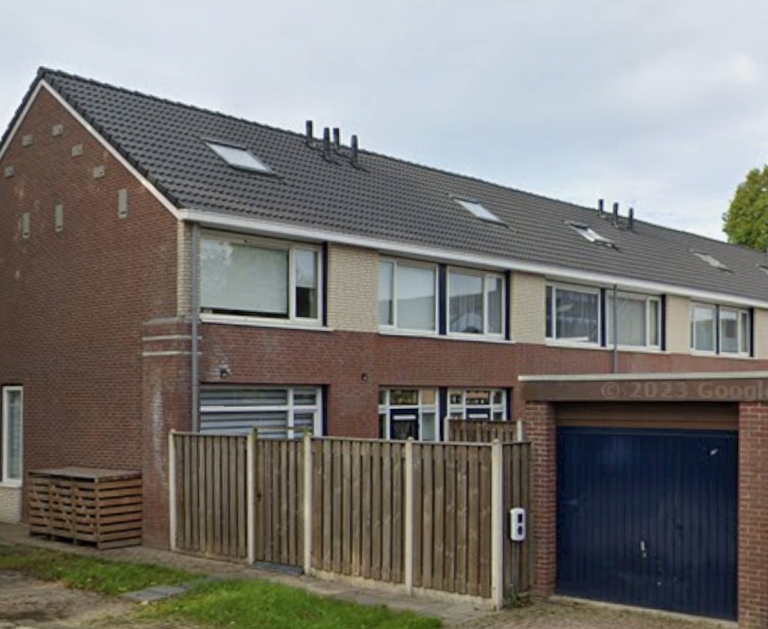 Hoekwoning te huur: Sterkenburg 39, Kastelenbuurt Oosterhout Nb