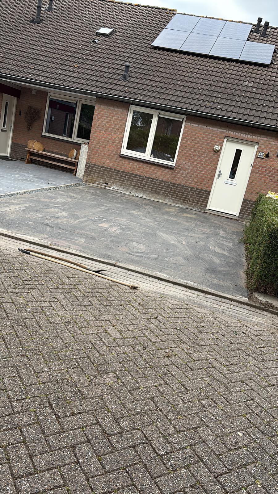 Tussenwoning te huur: Kevelaar 20, Larenbuurt Oosterhout Nb