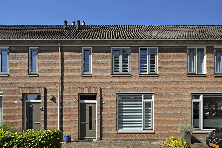 Tussenwoning te huur: Steenland 39, Ulvenhout Ulvenhout