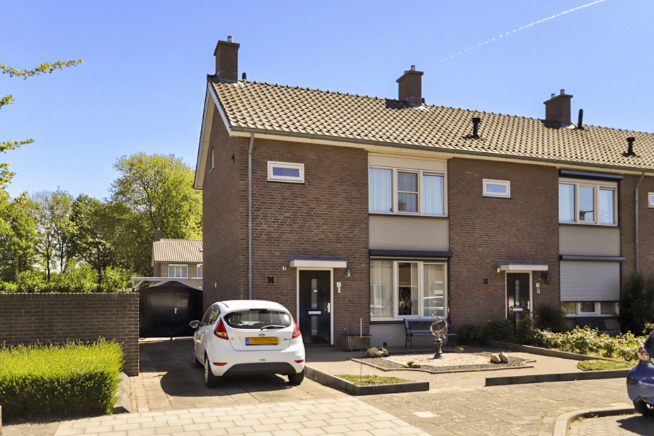 Hoekwoning te huur: Klimopstraat 1, Raamsdonksveer Raamsdonksveer