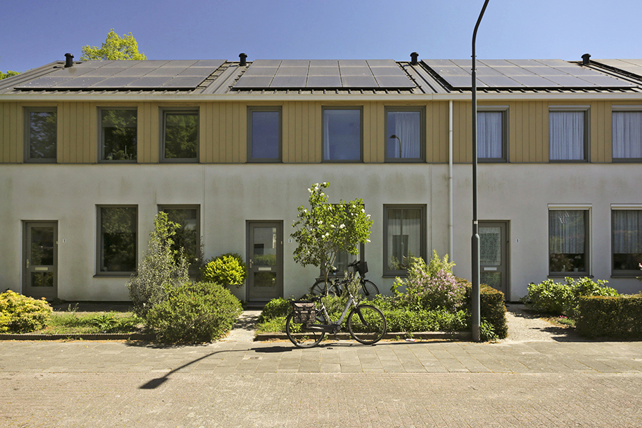 Tussenwoning te huur: Tollensstraat 3, Schrijversbuurt Oosterhout Nb