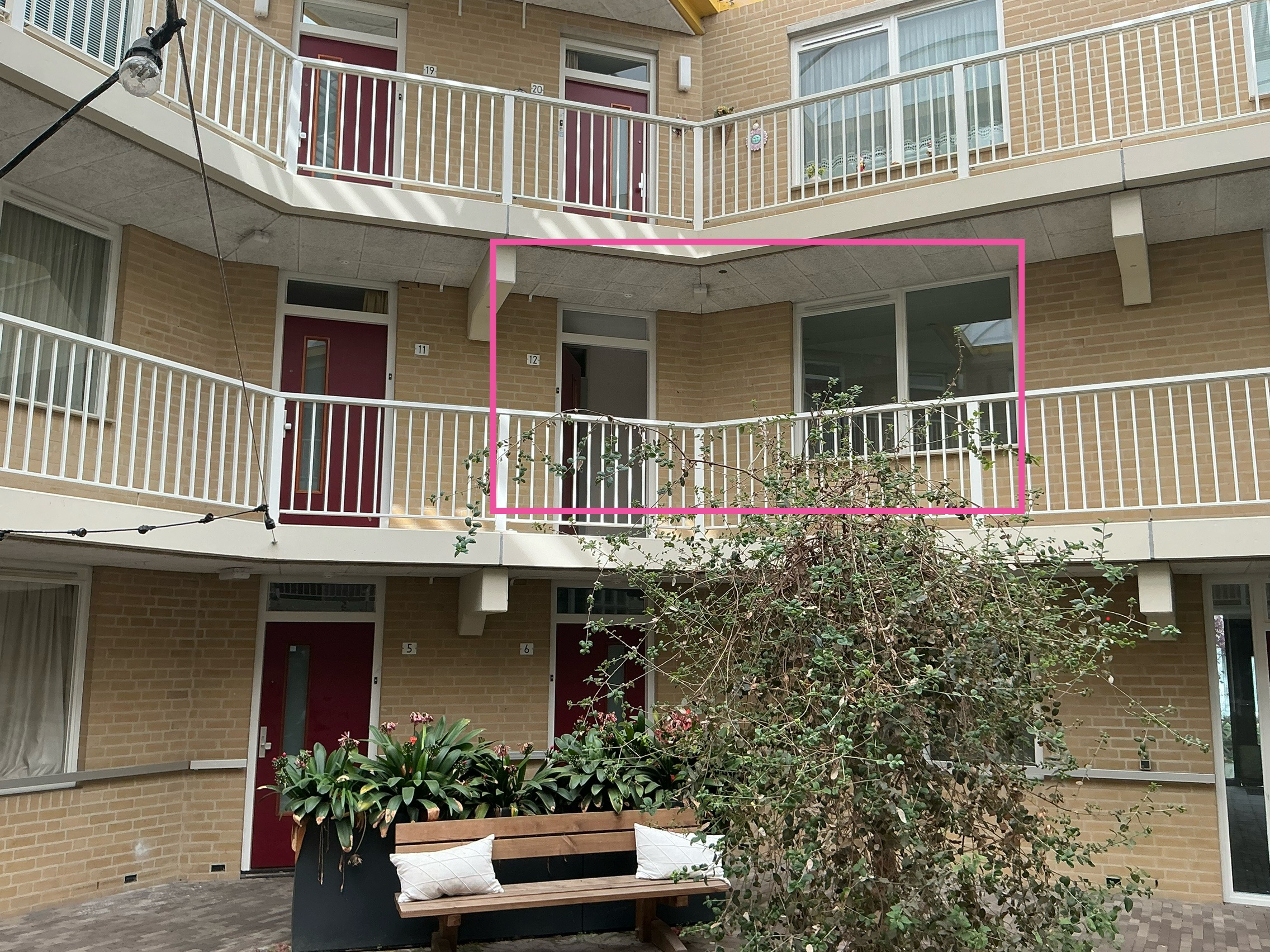 Appartement te huur: Gerrit Rietveldplein 12, Geeren-zuid Breda