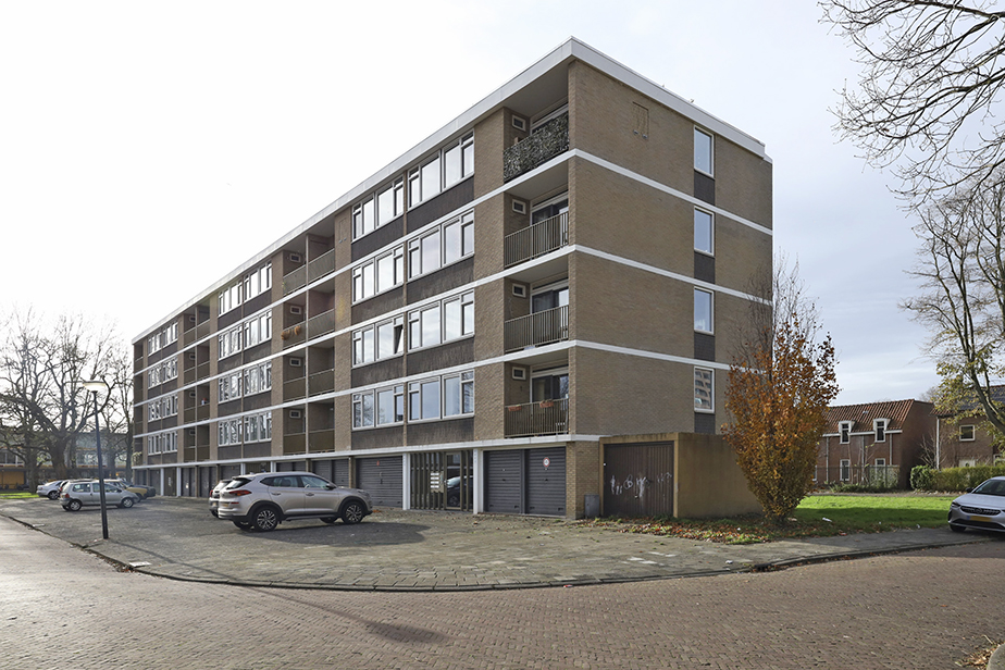 Appartement te huur: Kleine Doornbos 8A, Doornbos-Linie Breda