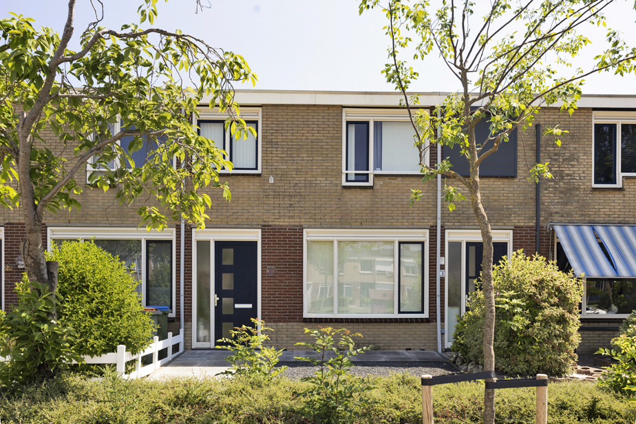Tussenwoning te huur: Bouwensland 20, Krooswijk Zevenbergen