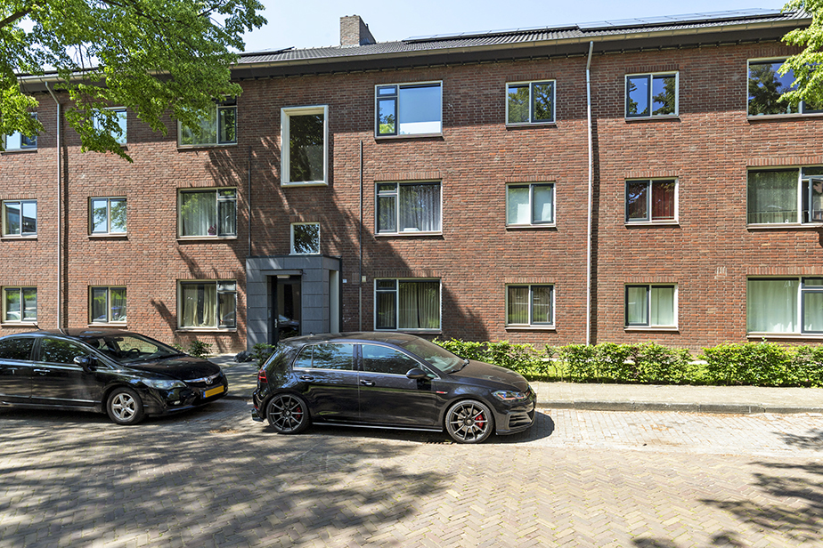 Appartement te huur: Jakob Edelstraat 8A, Heuvel Breda